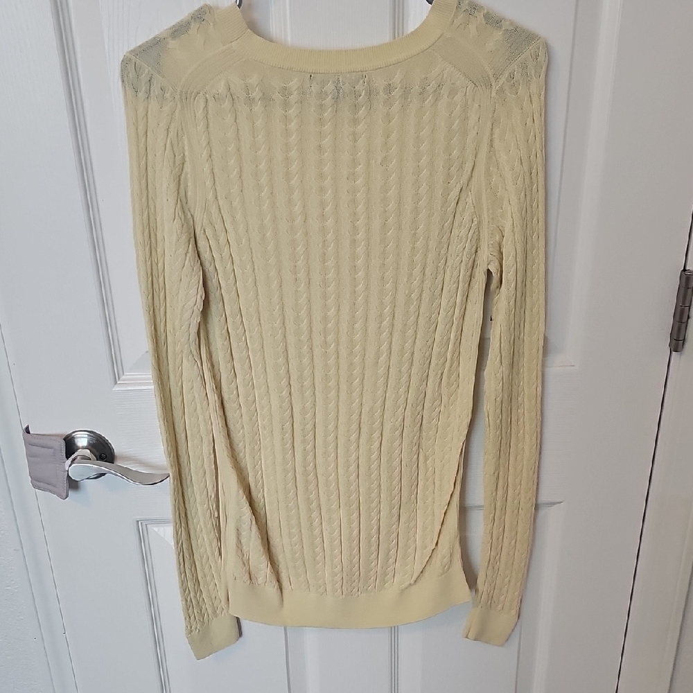 Banana Republic Soft Yellow Knit Pullover - Picture 5 of 6